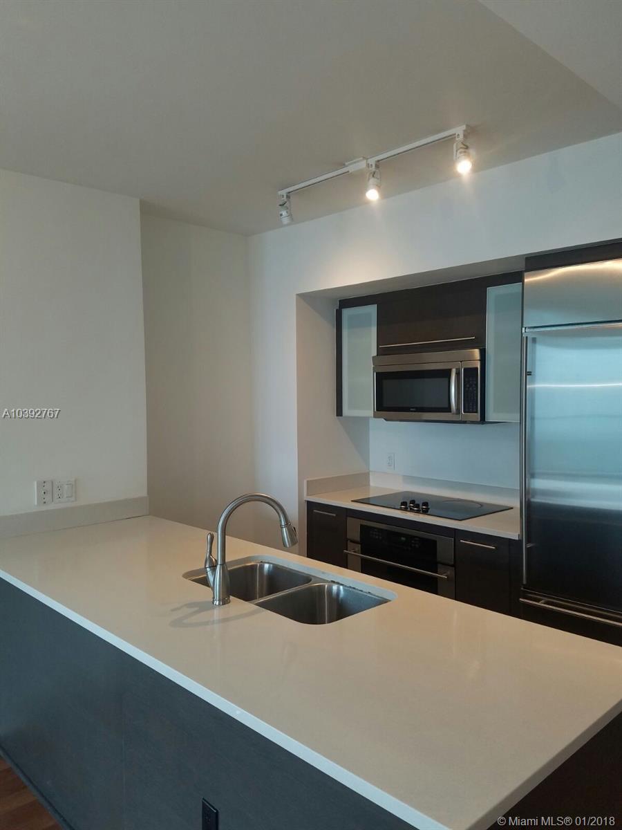 500 BRICKELL WEST CONDO - Residential Lease
