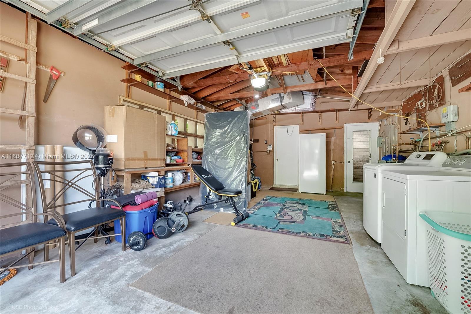 SUNSET VIEW - Residential