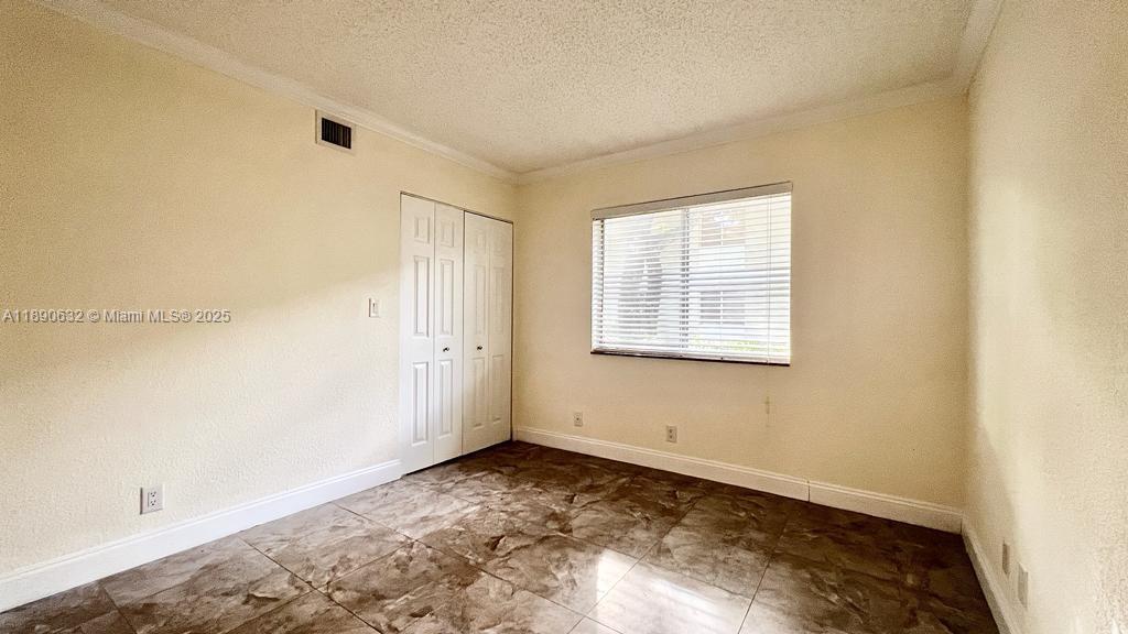 GARDENS NORTH SIX CONDO - Residential Lease