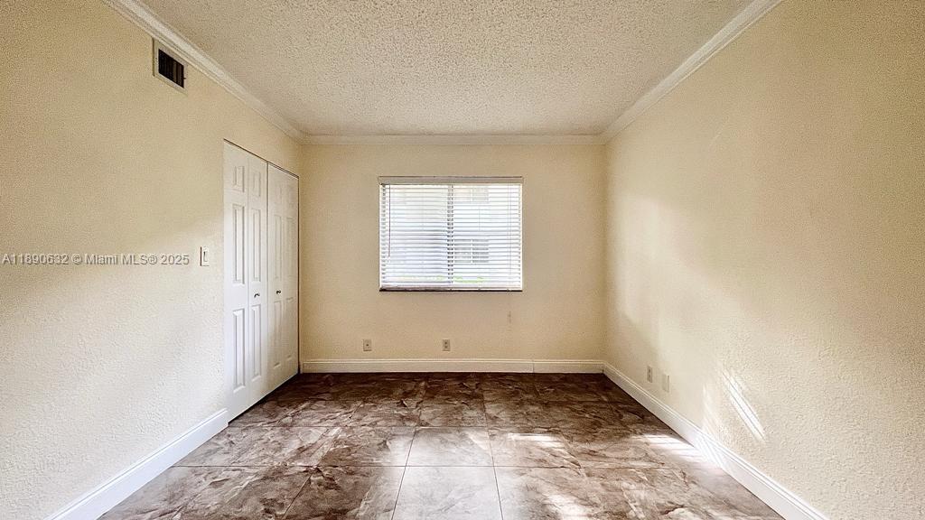 GARDENS NORTH SIX CONDO - Residential Lease