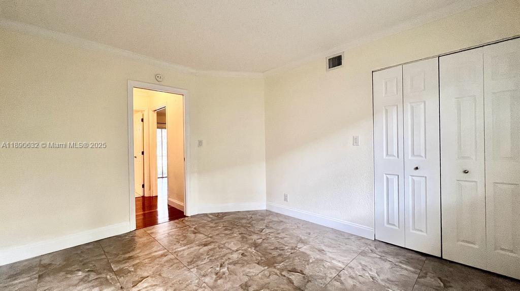 GARDENS NORTH SIX CONDO - Residential Lease