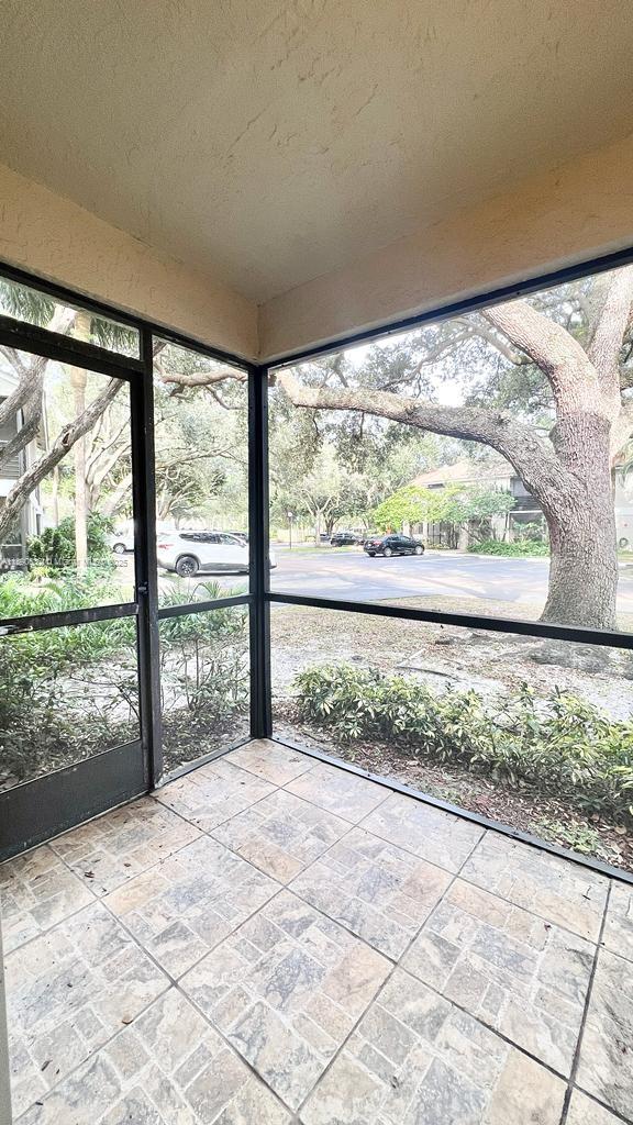 GARDENS NORTH SIX CONDO - Residential Lease