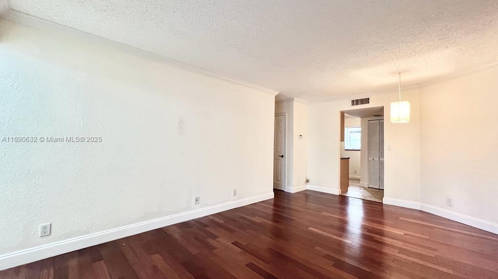 GARDENS NORTH SIX CONDO - Residential Lease