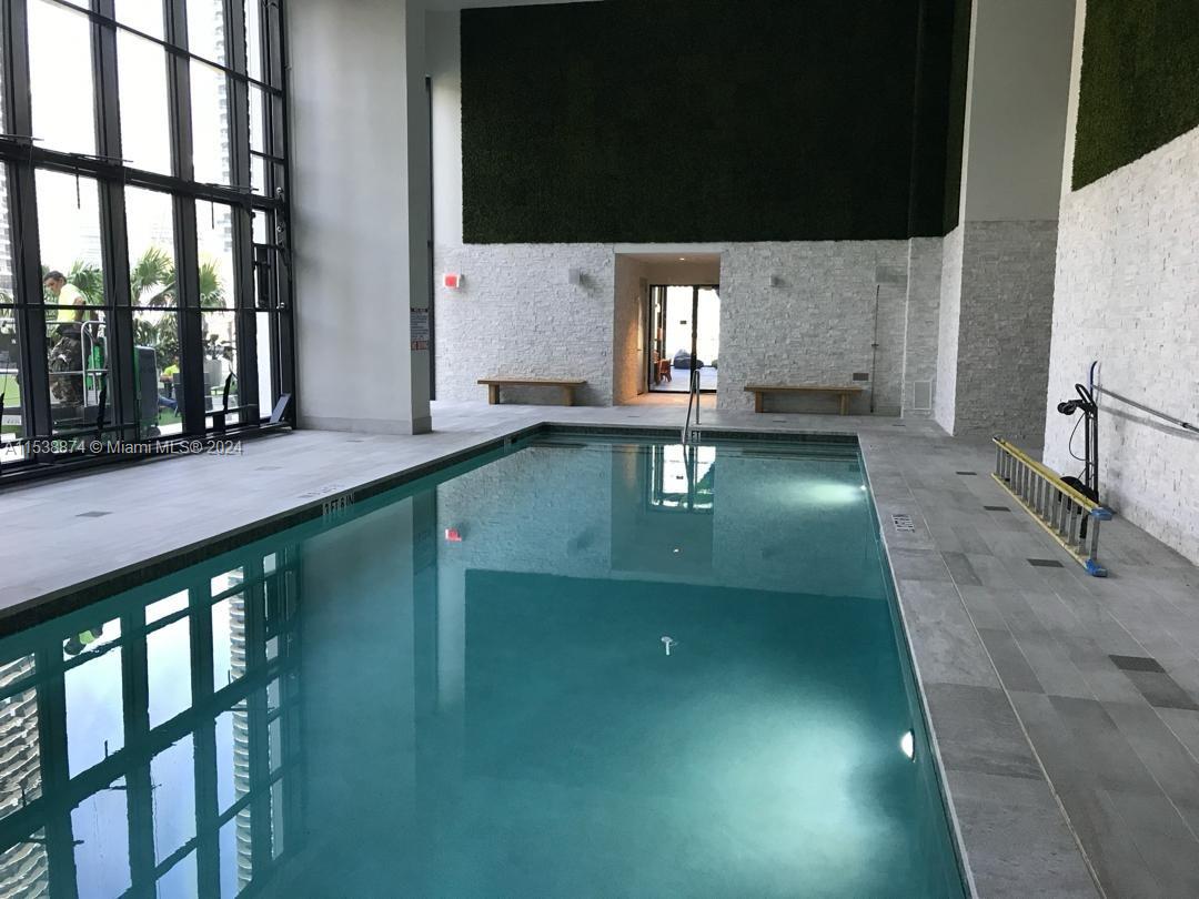 1010 BRICKELL CONDO - Residential Lease