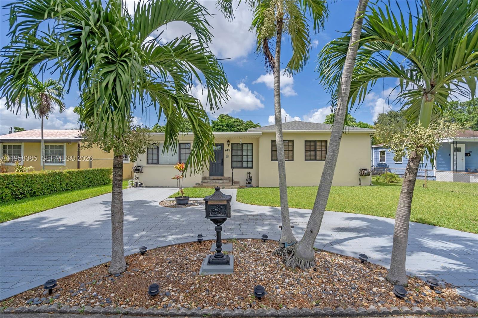 REV PL OF COUNTRY CLUB ES - Residential