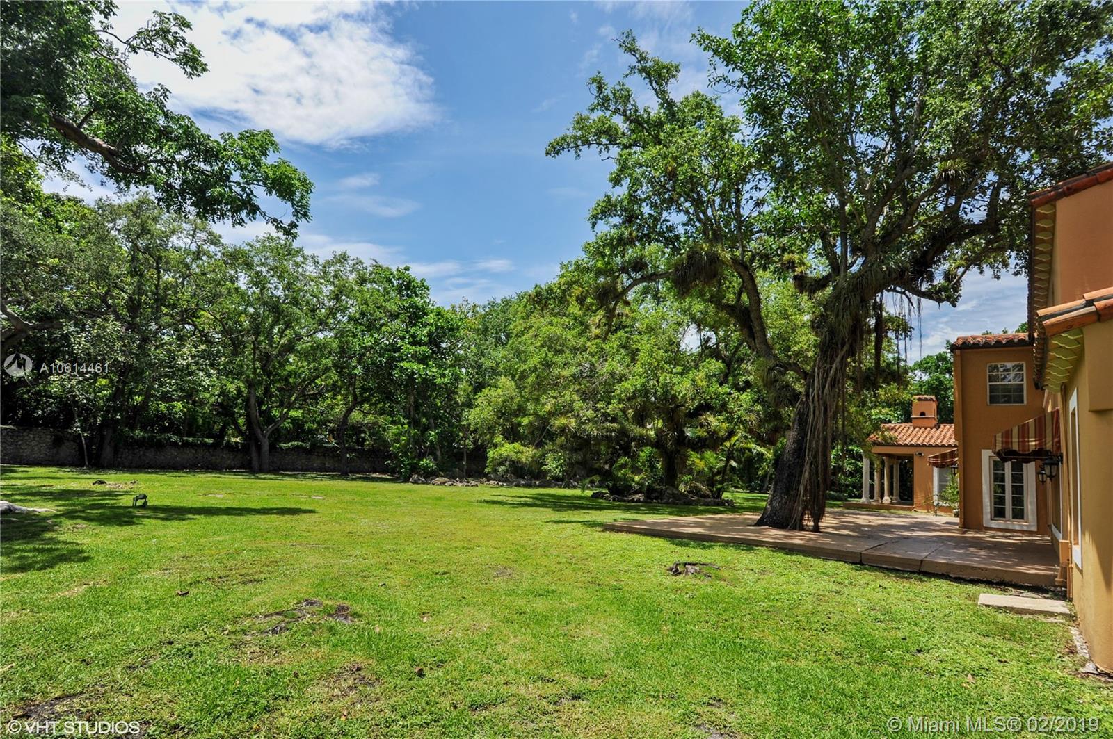 GABLES ESTS NO 4 REPLAT - Land