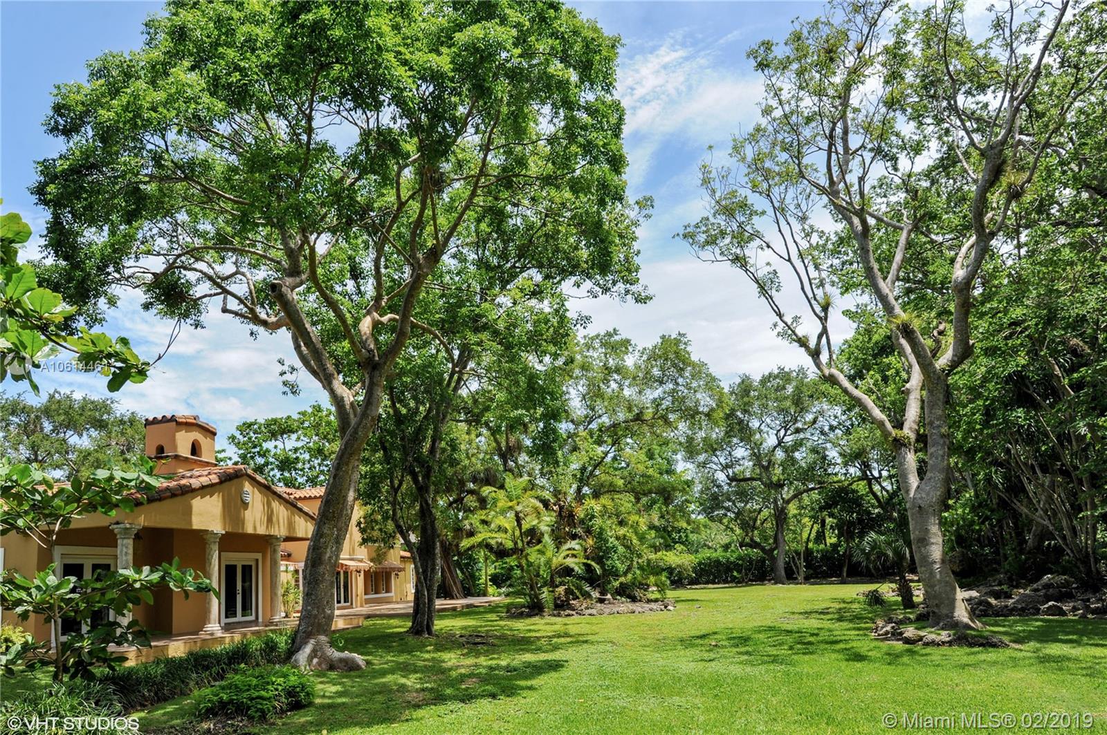 GABLES ESTS NO 4 REPLAT - Land