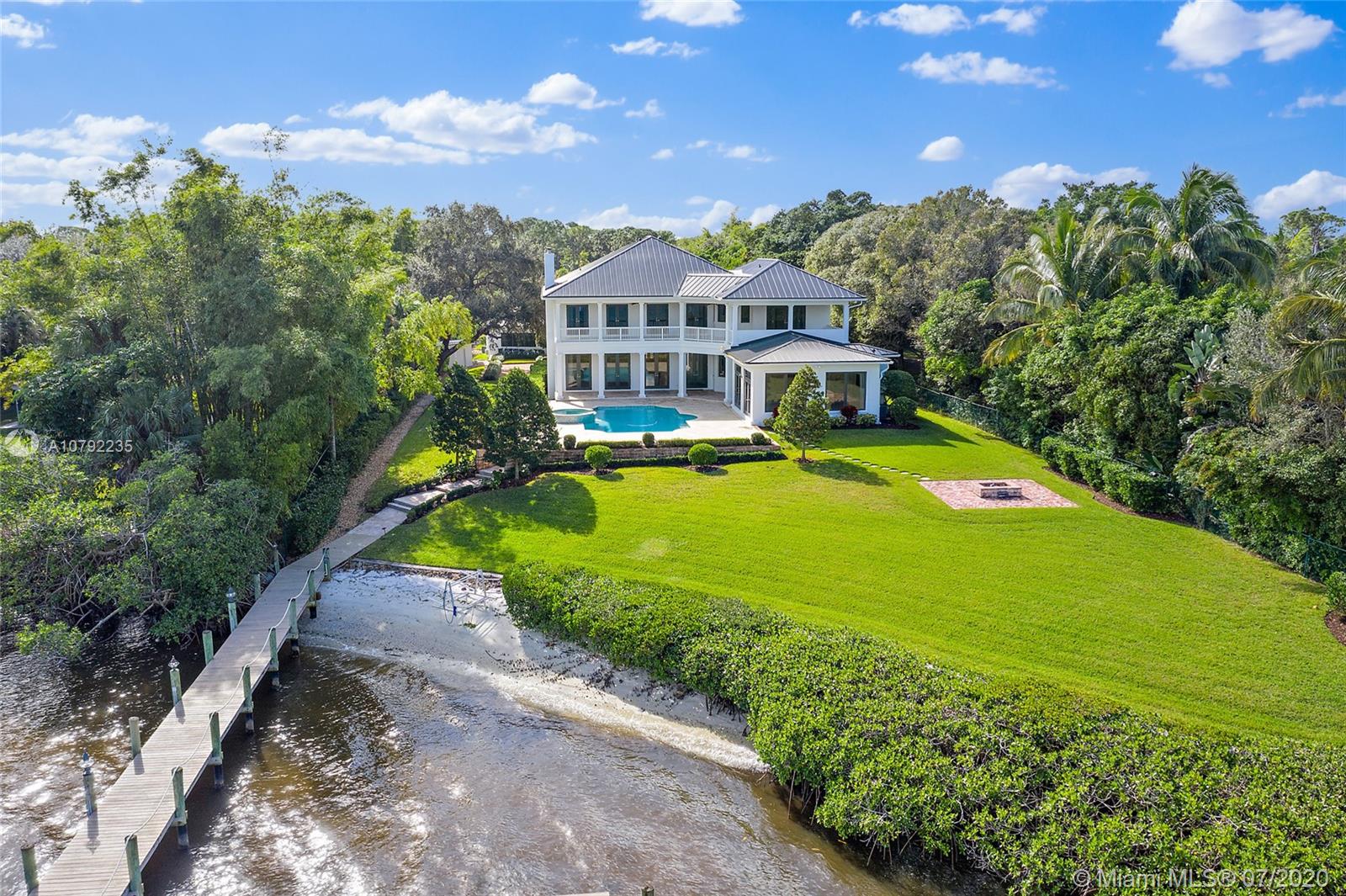 Pennock Point - Residential