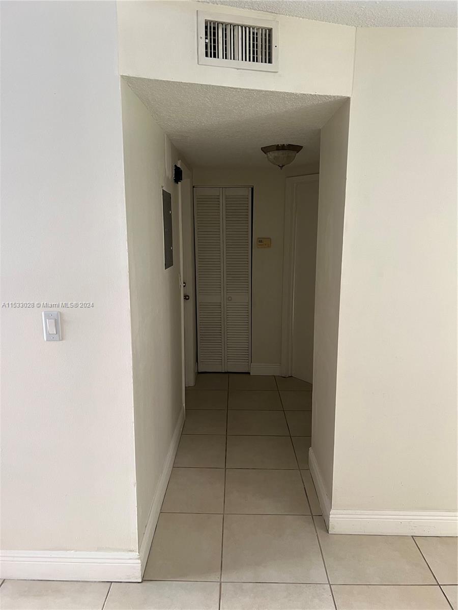 ALAMEDA TOWER CONDO 4 - Residential Lease