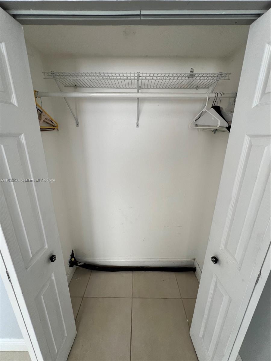 ALAMEDA TOWER CONDO 4 - Residential Lease