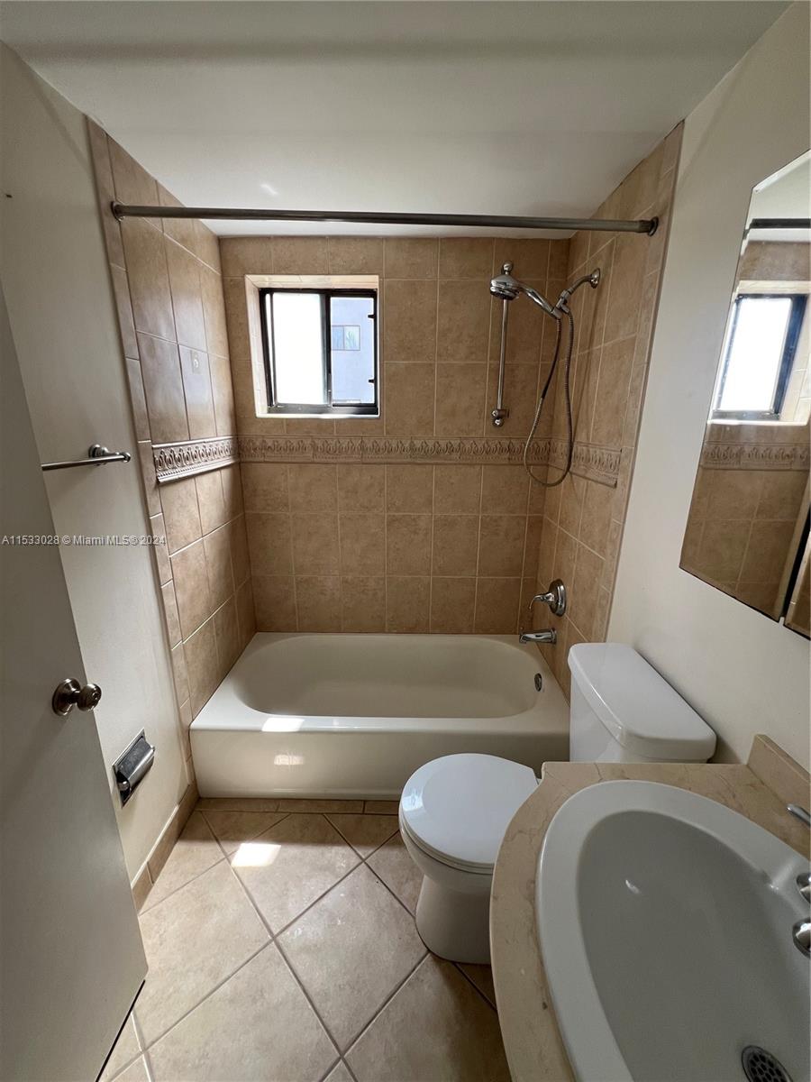 ALAMEDA TOWER CONDO 4 - Residential Lease