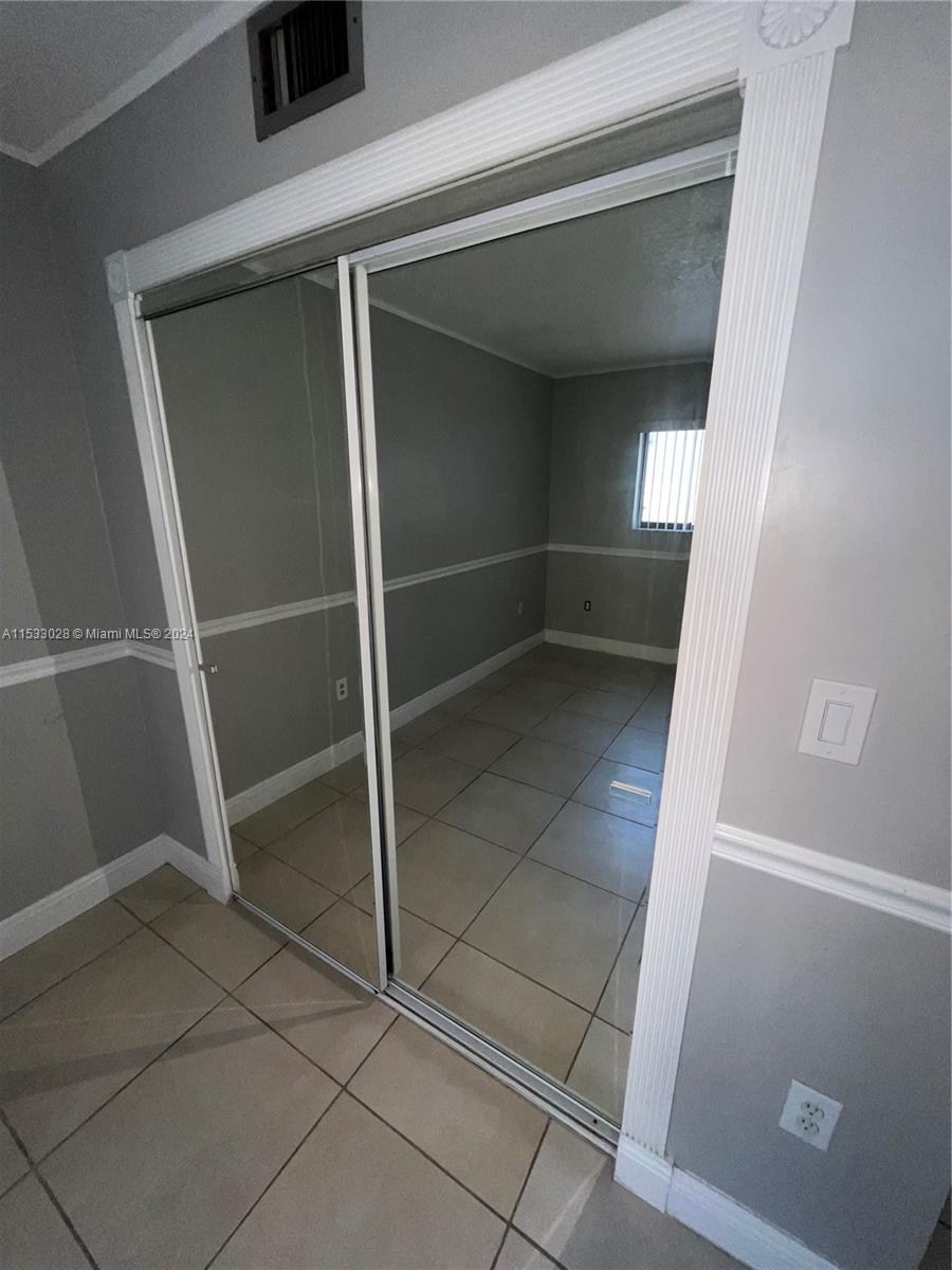 ALAMEDA TOWER CONDO 4 - Residential Lease