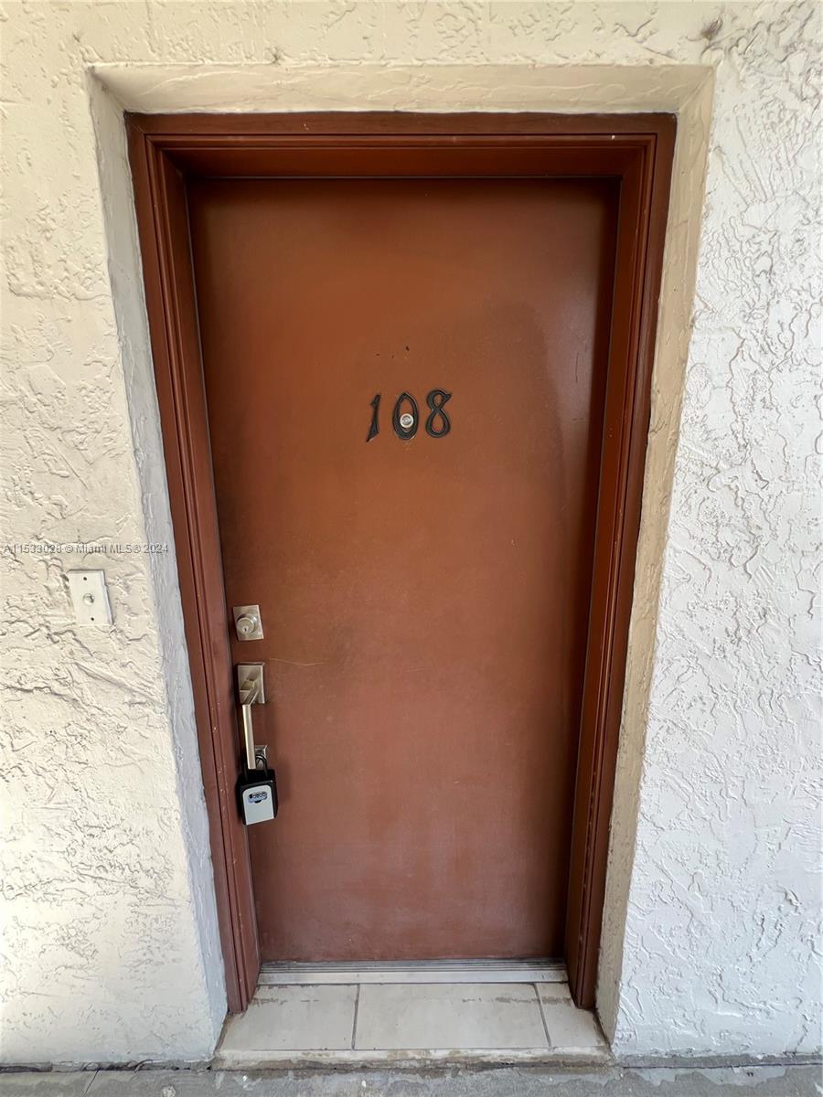 ALAMEDA TOWER CONDO 4 - Residential Lease