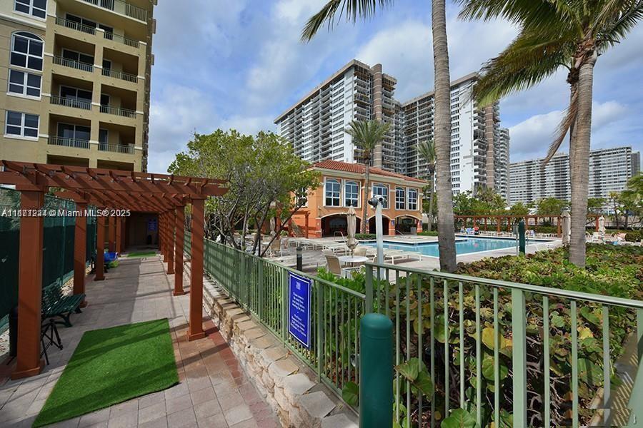 2080 OCEAN DRIVE CONDO - Residential