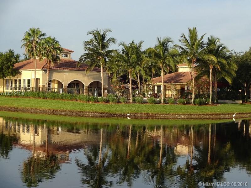 AVENTINE AT MIRAMAR BLDG - Residential