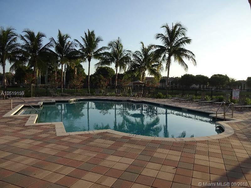 AVENTINE AT MIRAMAR BLDG - Residential