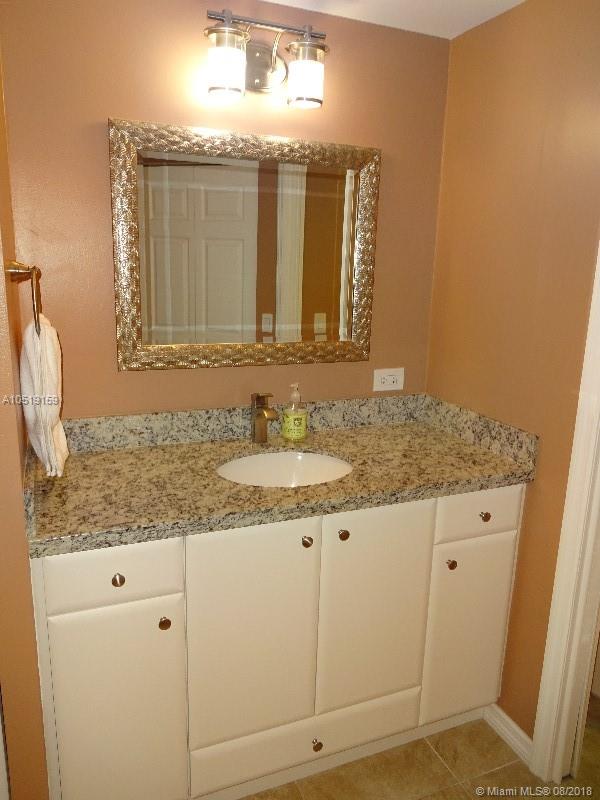 AVENTINE AT MIRAMAR BLDG - Residential