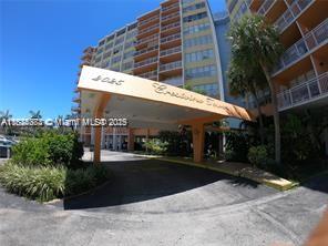 This unit offers 1 bedroom and (1.5) bathroom with a large pool area, gym and an assigned parking with plenty of street parking. HOA includes water, insurance, waste, and landscaping. 3 miles away from Sunny Isles Beach and 5 minutes away from Greynold's park and Oleta​​‌​​​​‌​‌​​​‌‌​​​‌‌‌​​‌​​‌‌​​​​ park.