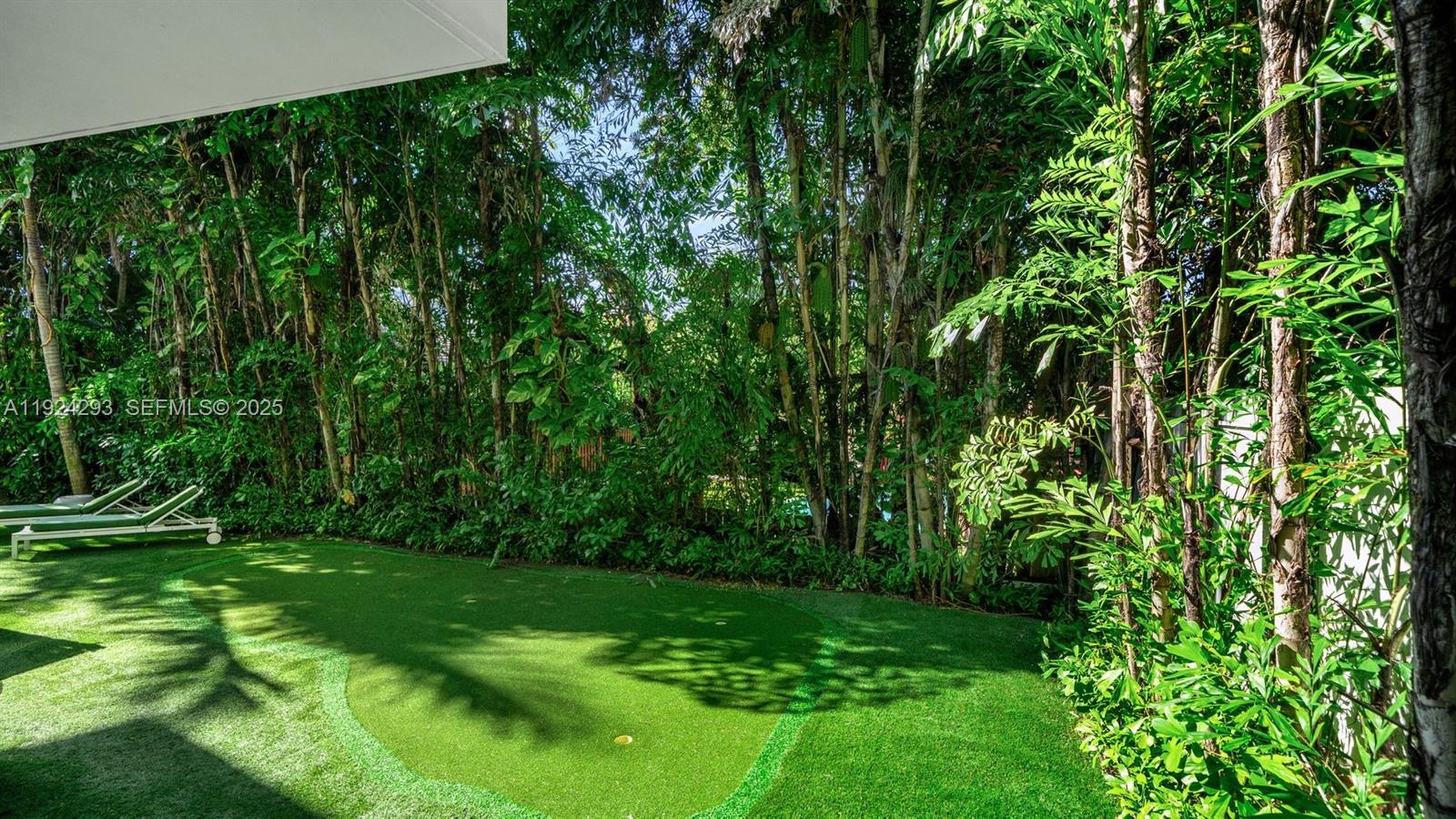 GOLDEN BEACH SEC B - Residential