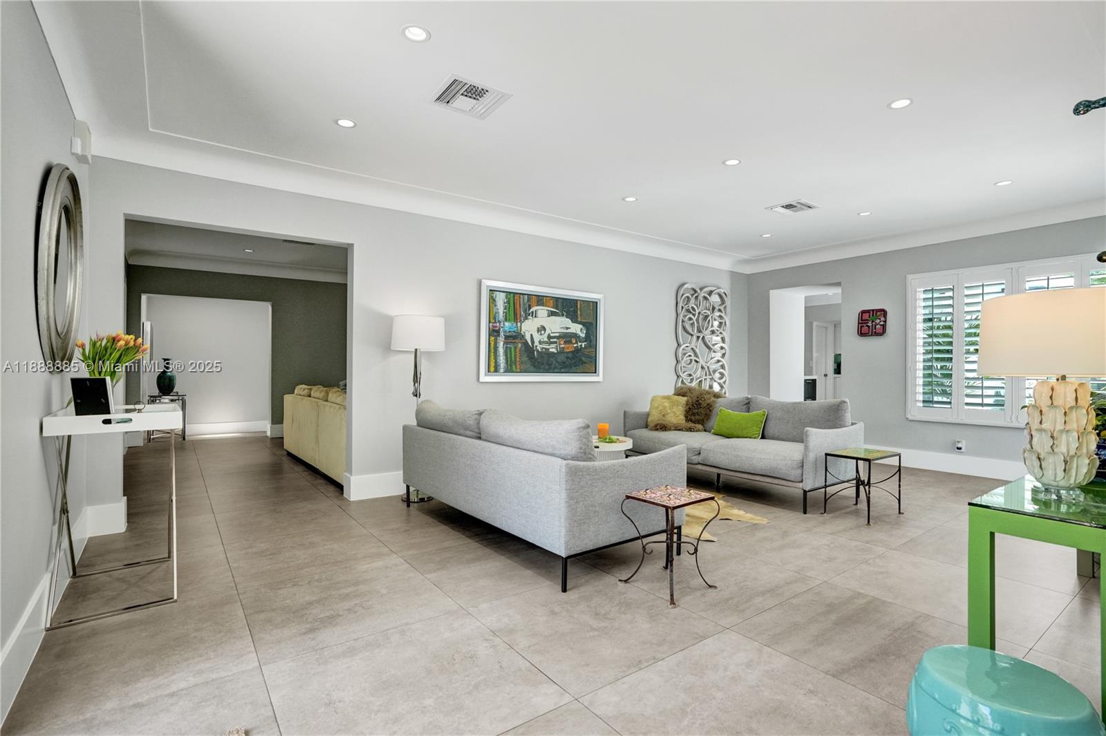 CORAL GAB COUNTRY CLUB SE - Residential Lease