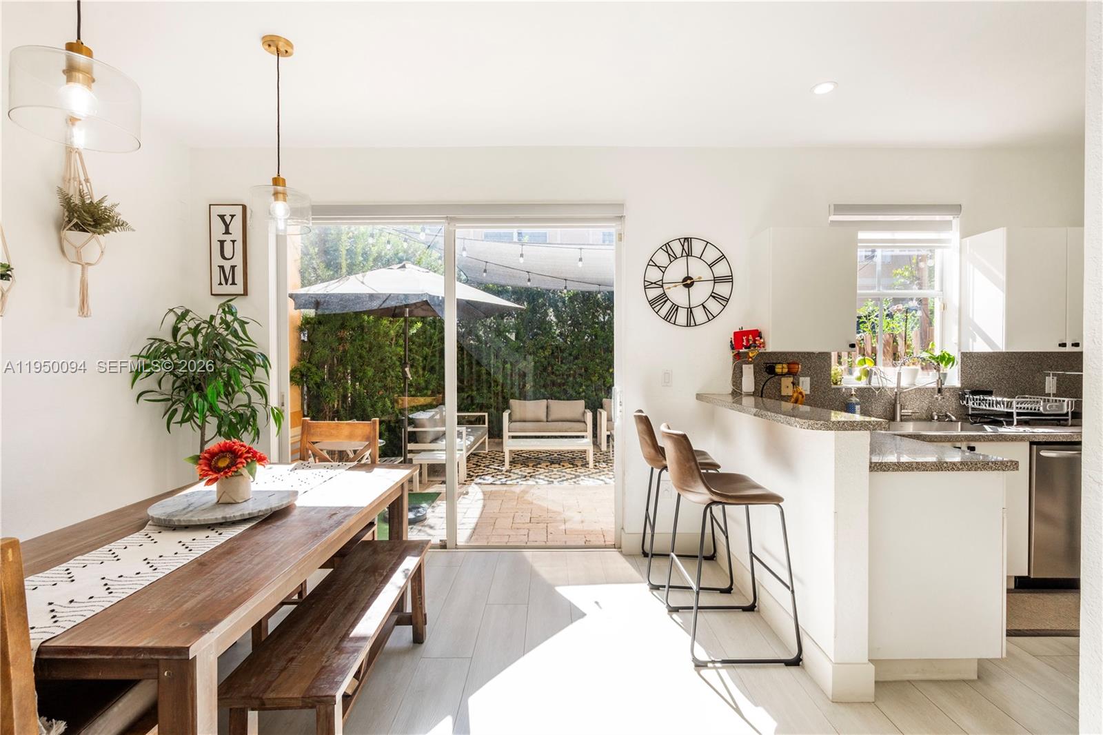 KENDALL BREEZE - Residential