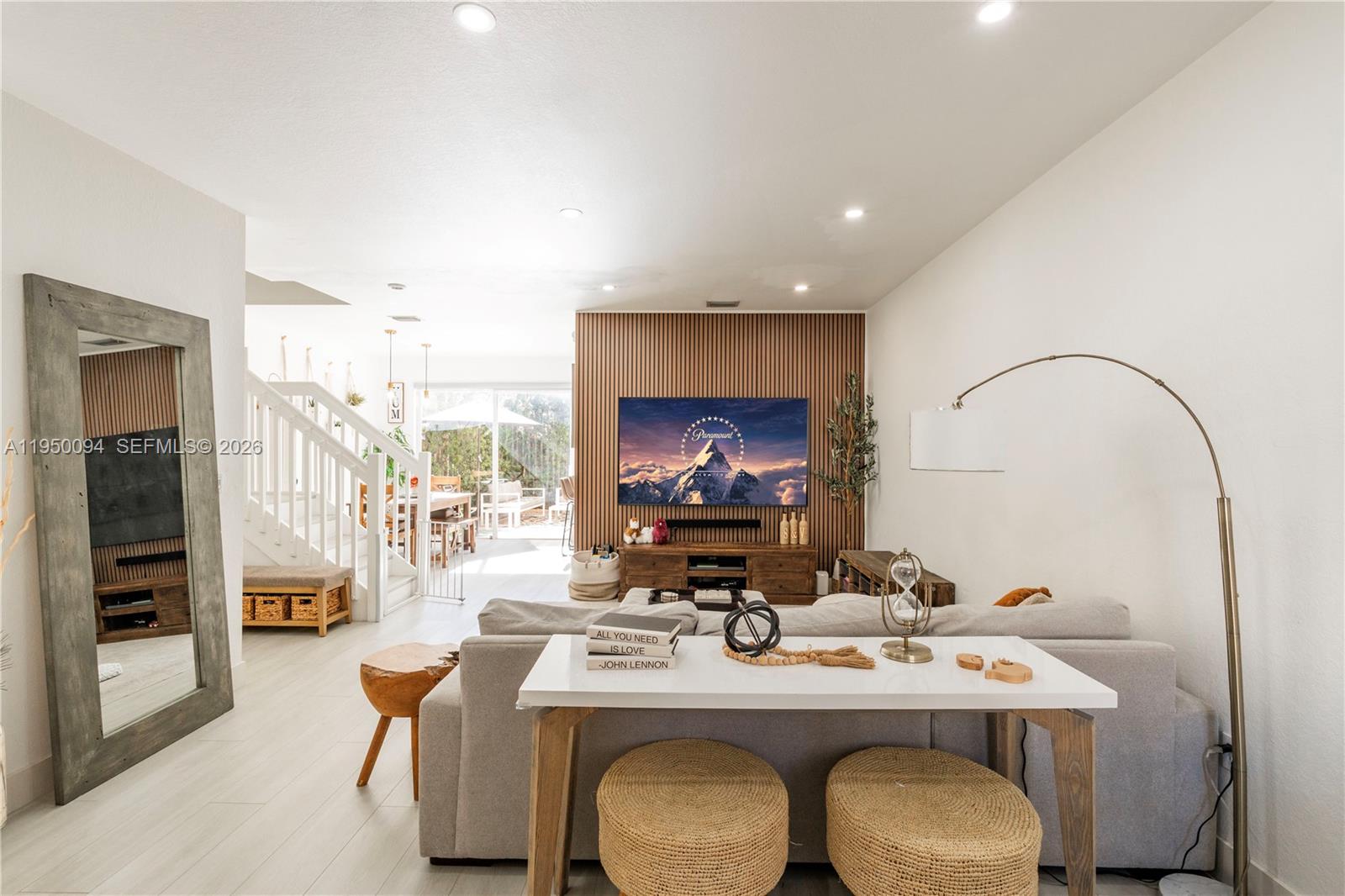 KENDALL BREEZE - Residential