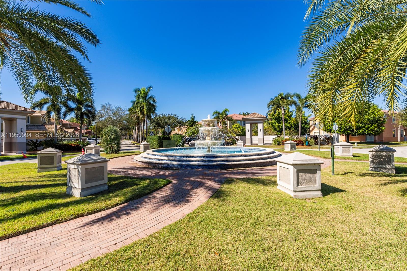 KENDALL BREEZE - Residential