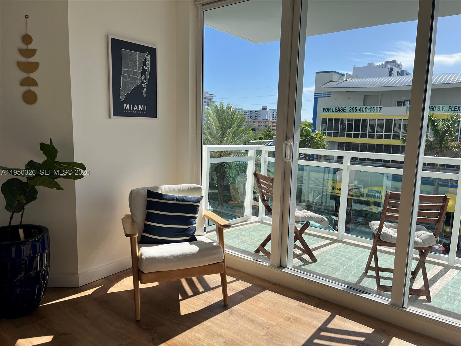 THE COLLINS CONDO - Residential Lease