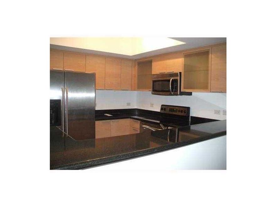 WINDOW TREATMENTS AND TILE THROUGHOUT, IMPACT WINDOWS, EXPANSIVE VIEW, 24 HOUR SECURITY, WALK-IN CLOSETS, WALK TO SHOPPING AND RESTAURANTS. WASHER DRYER IN UNIT. MAINTENANCE CONTRACT IN PLACE. WILL BE PAINTED AND CLEANED PRIOR TO OCCUPANCY.