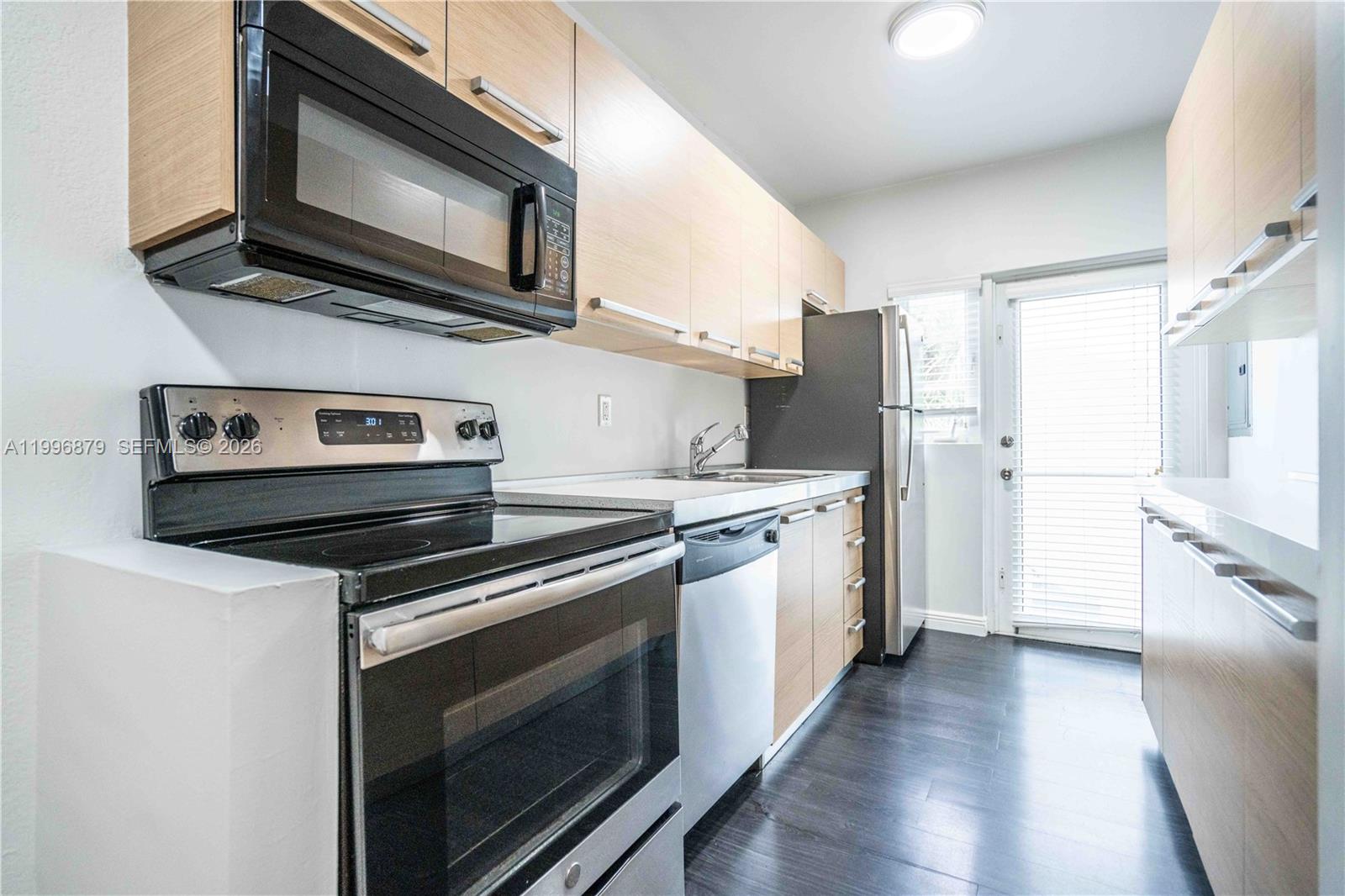 OCEANSIDE SEC ISLE OF NOR - Residential Lease
