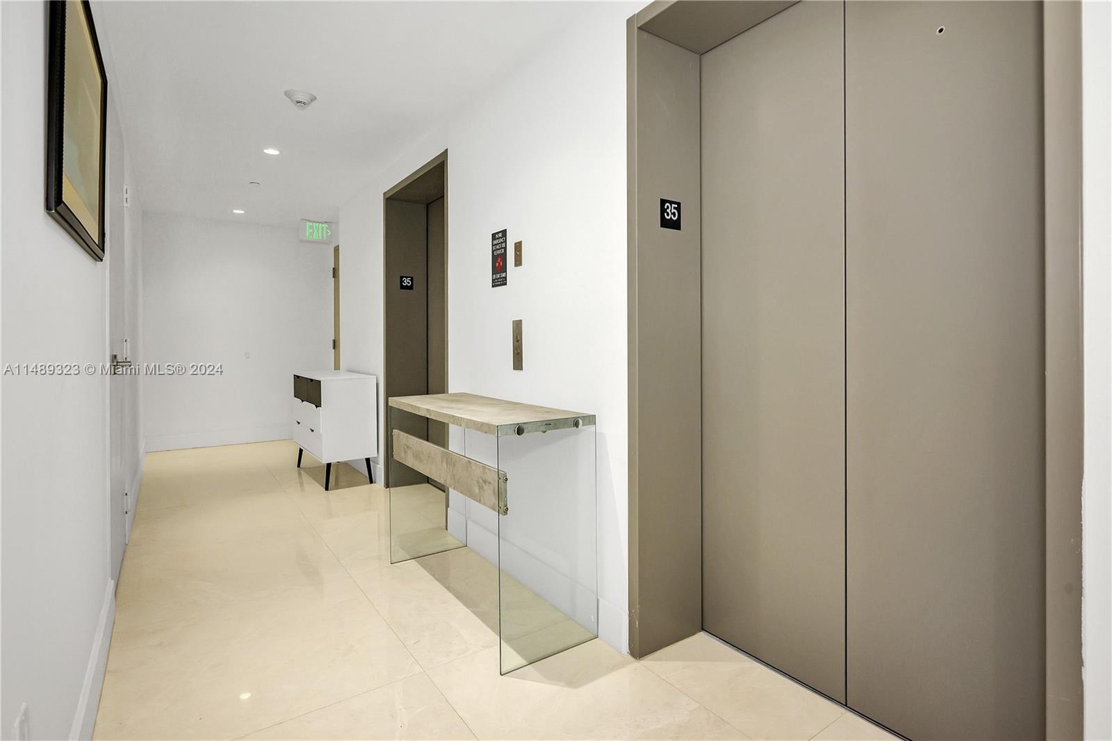 ARIA ON THE BAY CONDO - Residential