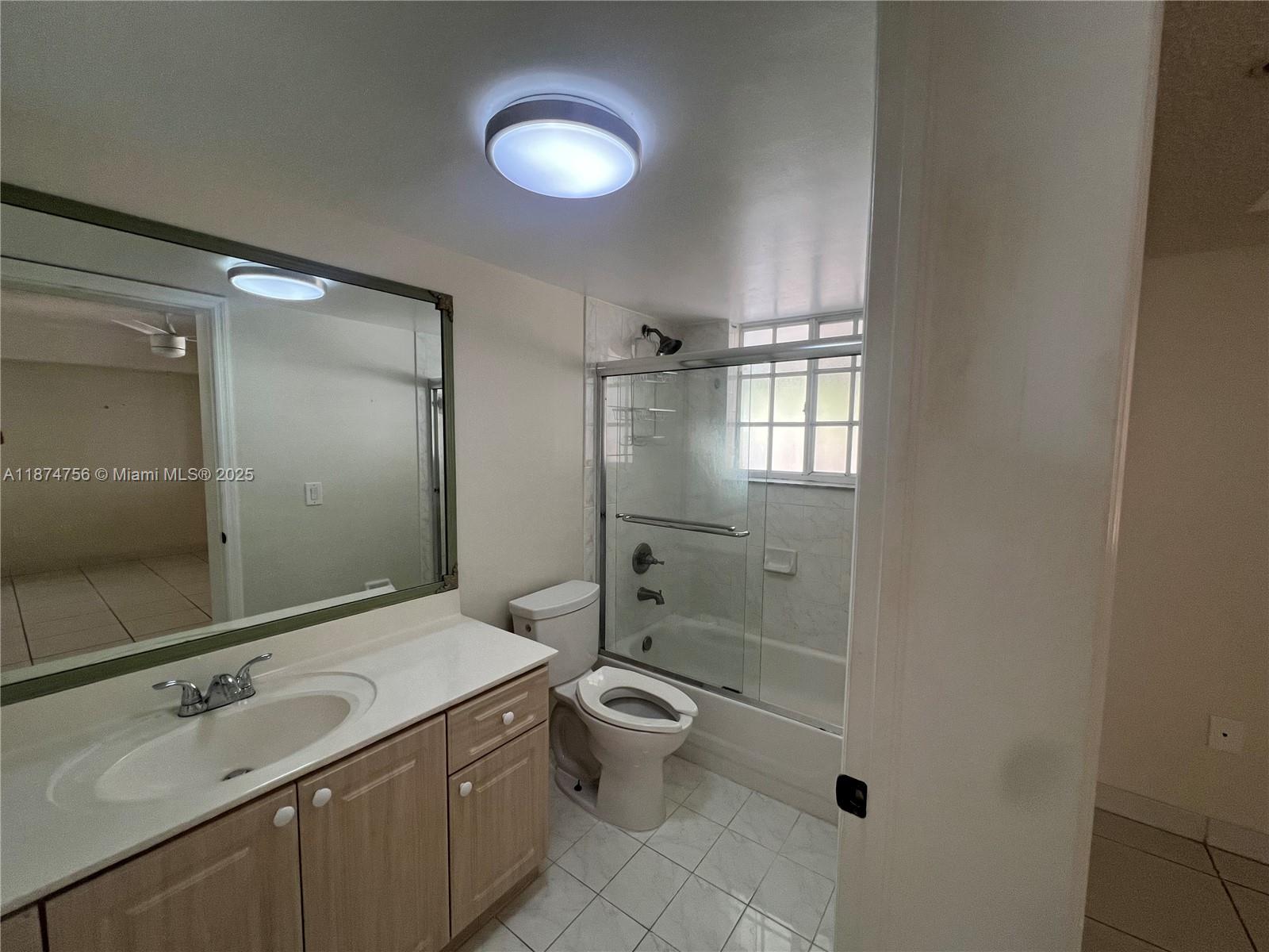 WEST PALM VILLAS V CONDO - Residential Lease
