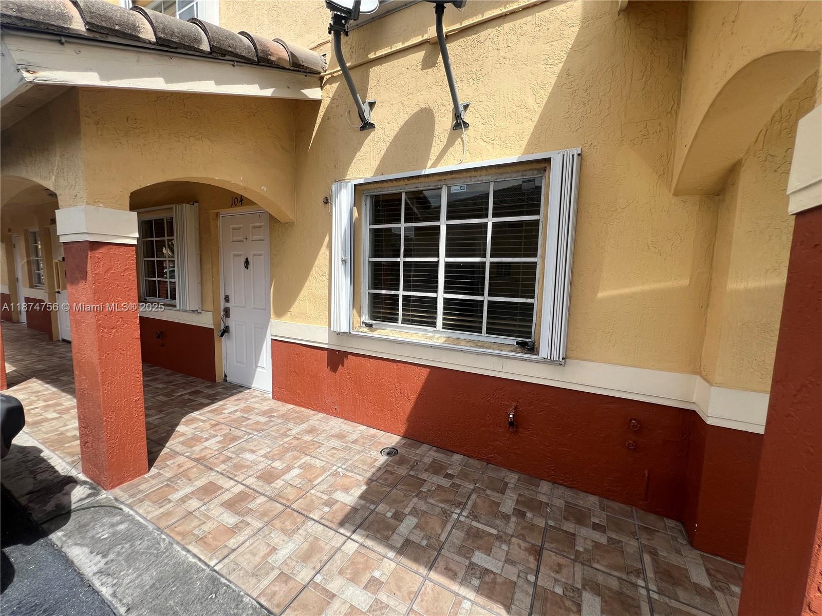Condo For Rent, 2 Beds / 2 Baths | 7411 W 22 Avenue, West Palm Villas.
Welcome to this spacious 2/2 condo located in the desirable community of West Palm Villas. Step into a bright and open living area perfect for family gatherings. The kitchen features beautiful granite countertops with well-maintained cabinets. Enjoy extra space with a closed terrace that leads to your own private patio—ideal for relaxing or entertaining guests. The property will be delivered fully painted and completely remodeled.
Great location close to shopping, dining, and main highways. Only two months to move in.
Don’t miss out on this opportunity!