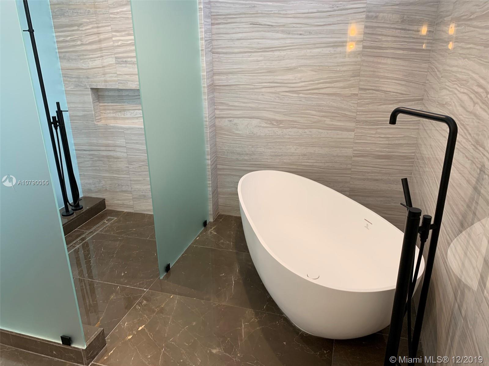 AUBERGE - Residential