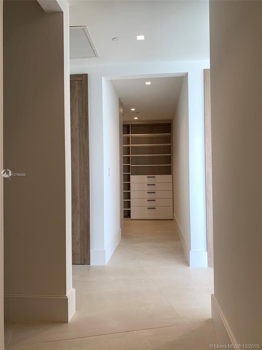 AUBERGE - Residential