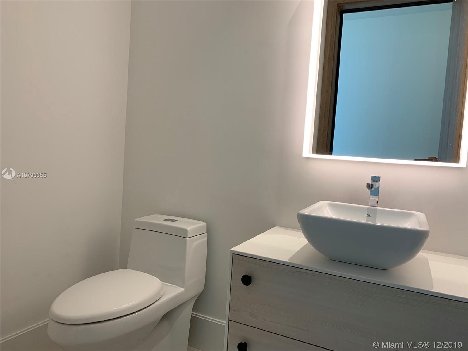 AUBERGE - Residential