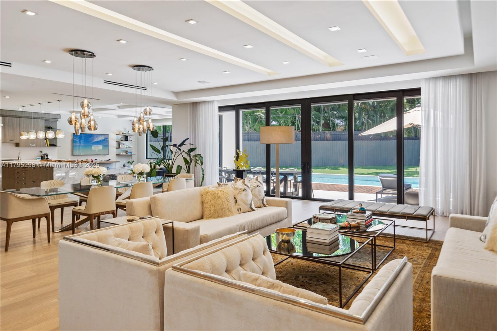 BAY HEIGHTS - Residential