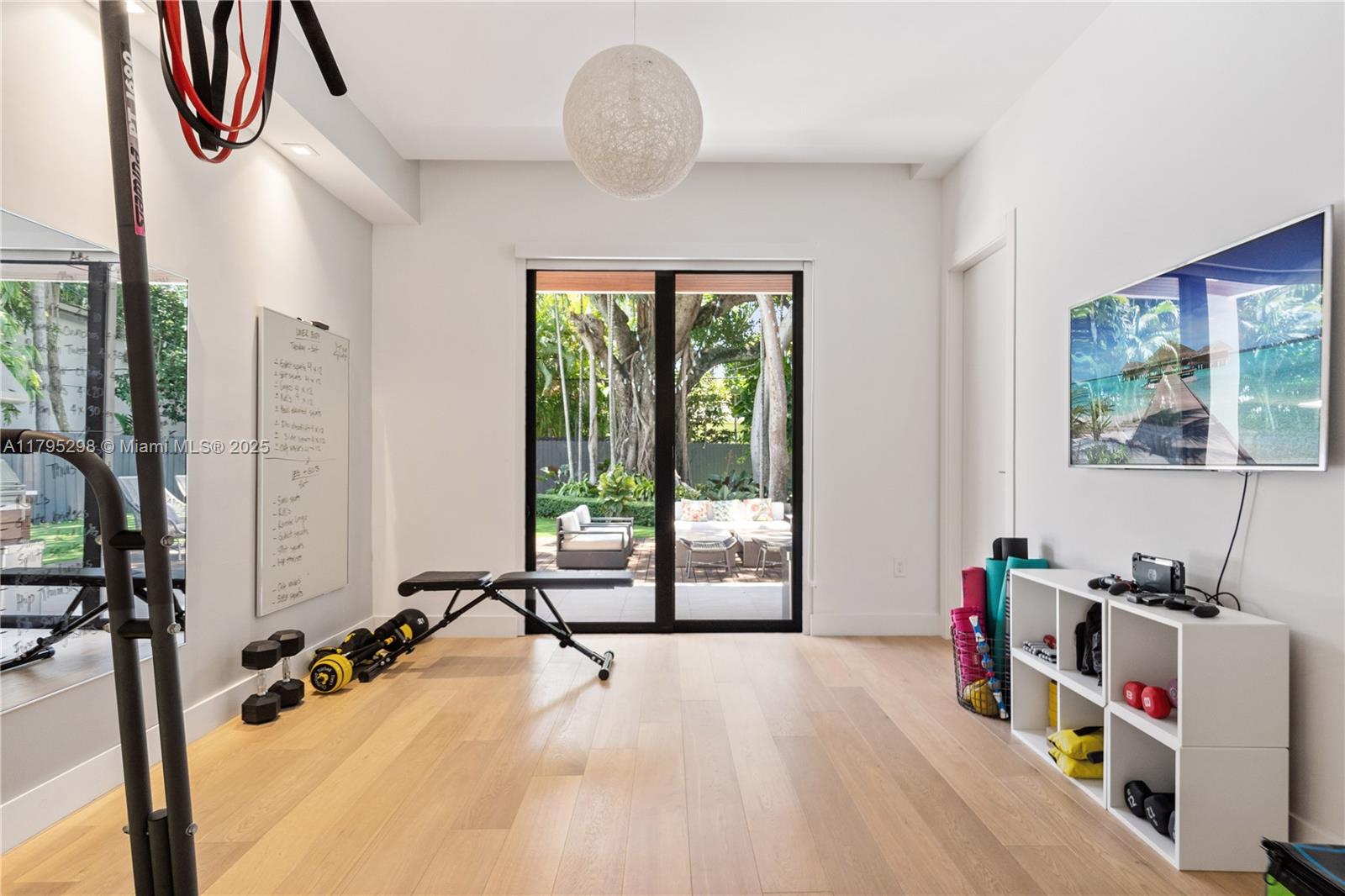 BAY HEIGHTS - Residential