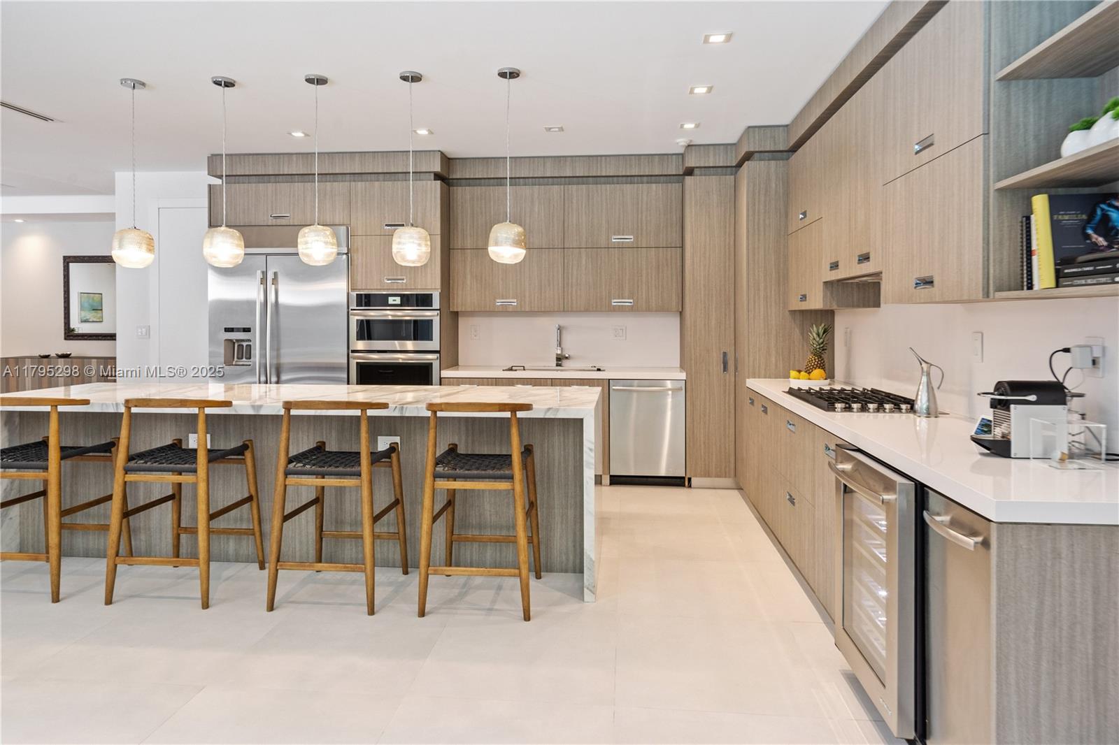 BAY HEIGHTS - Residential