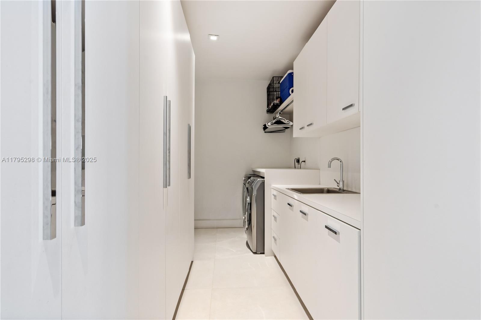 BAY HEIGHTS - Residential