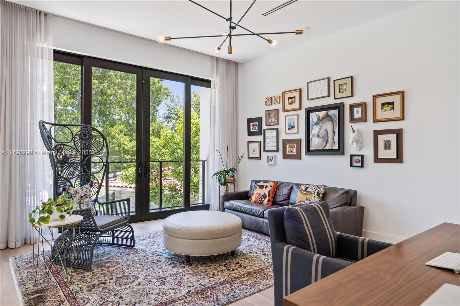 BAY HEIGHTS - Residential