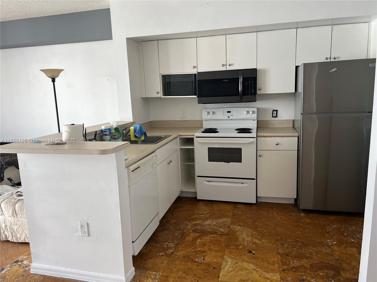 5077 NW 7th St PH 4 (1604)