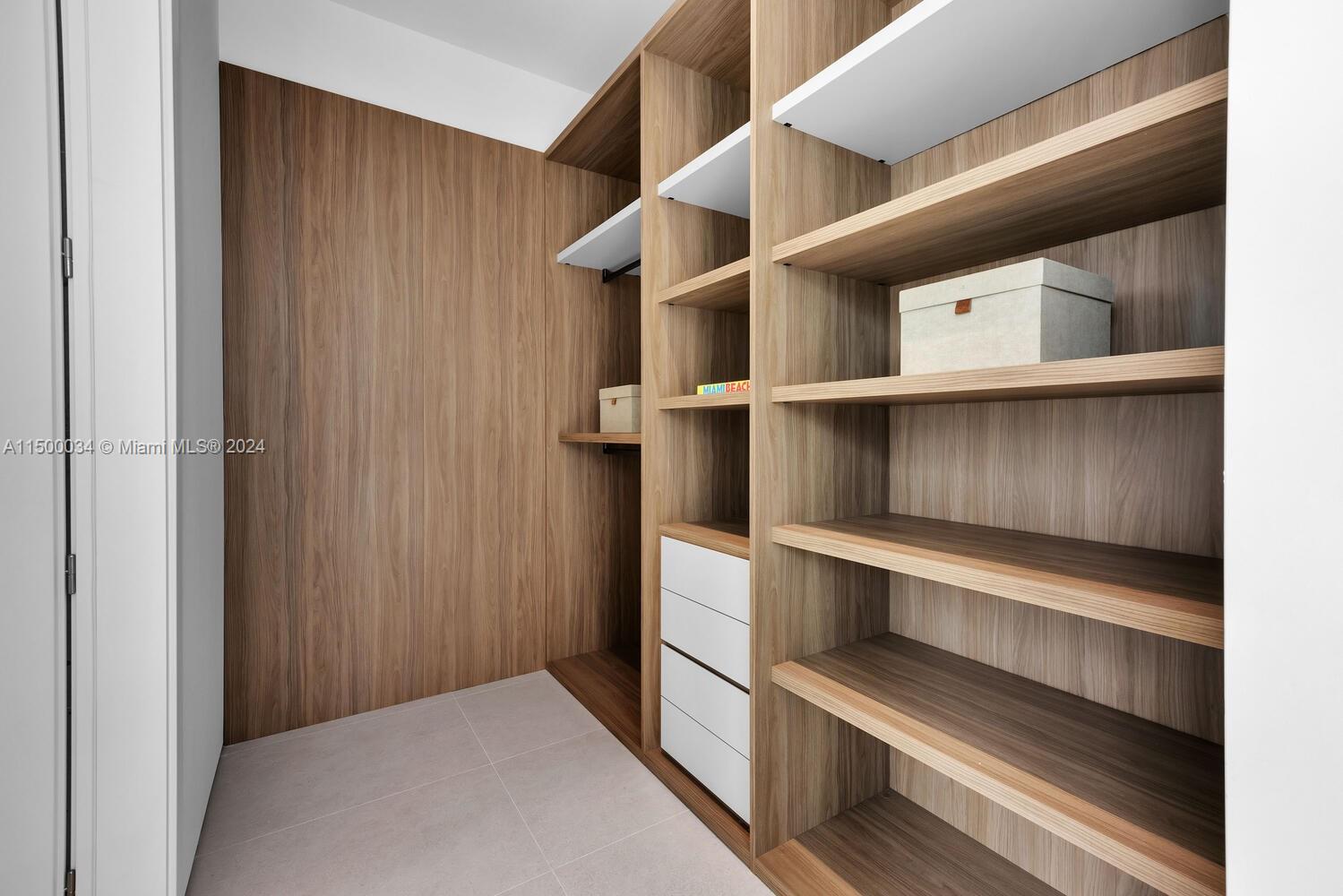 SUNSET VISTAS - Residential