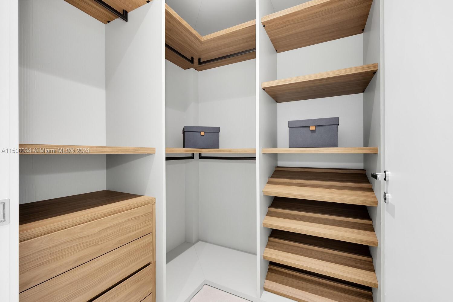 SUNSET VISTAS - Residential