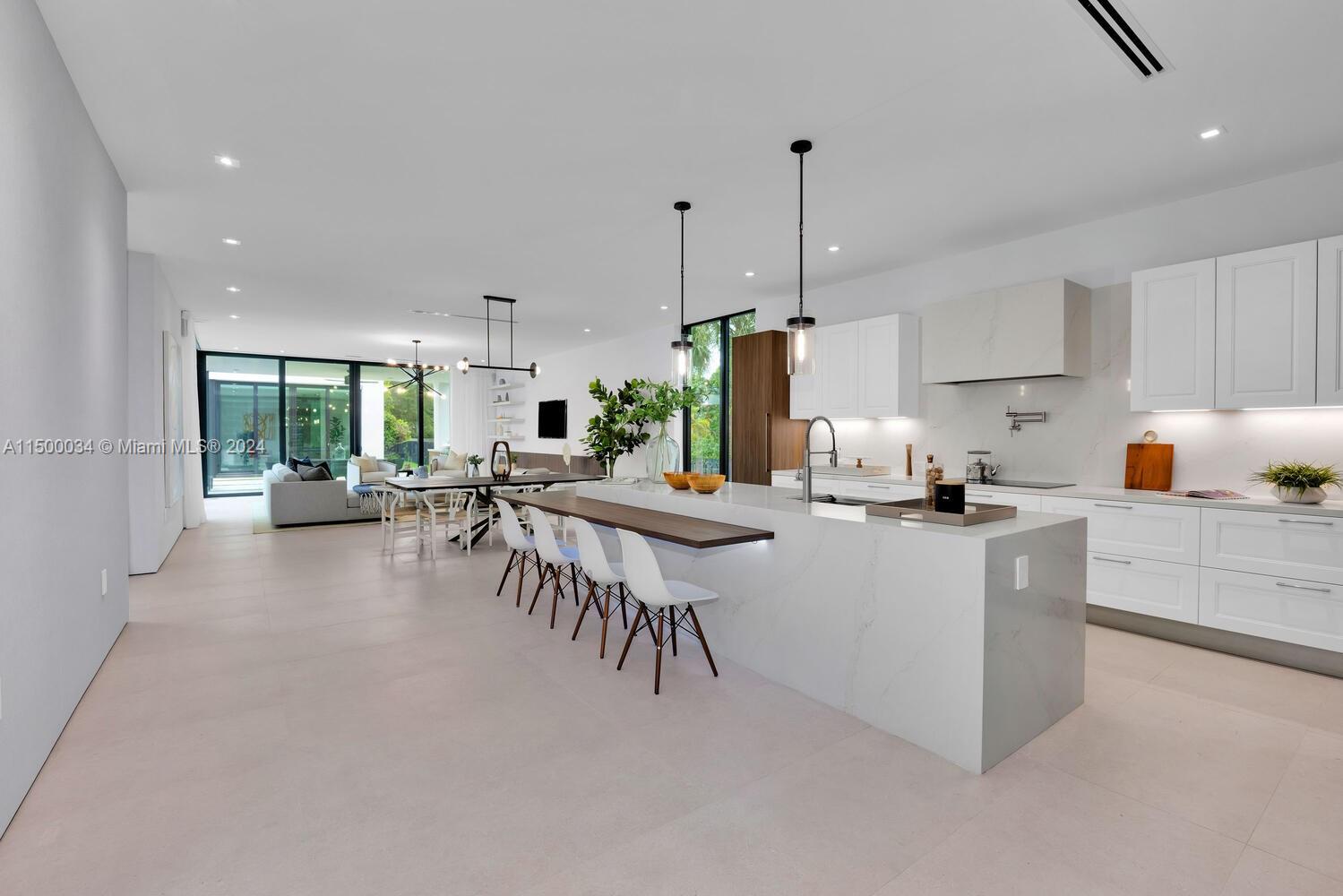 SUNSET VISTAS - Residential