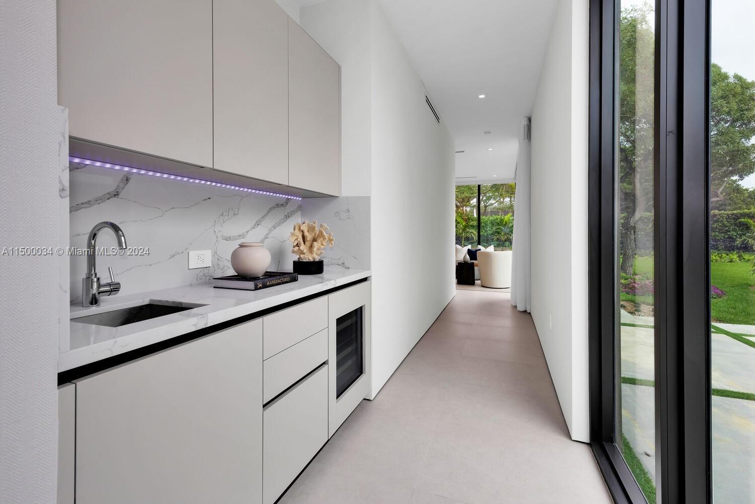 SUNSET VISTAS - Residential