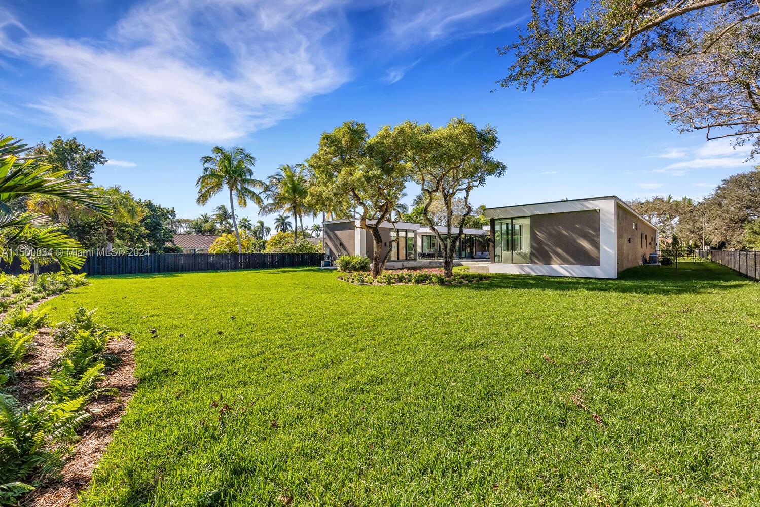 SUNSET VISTAS - Residential