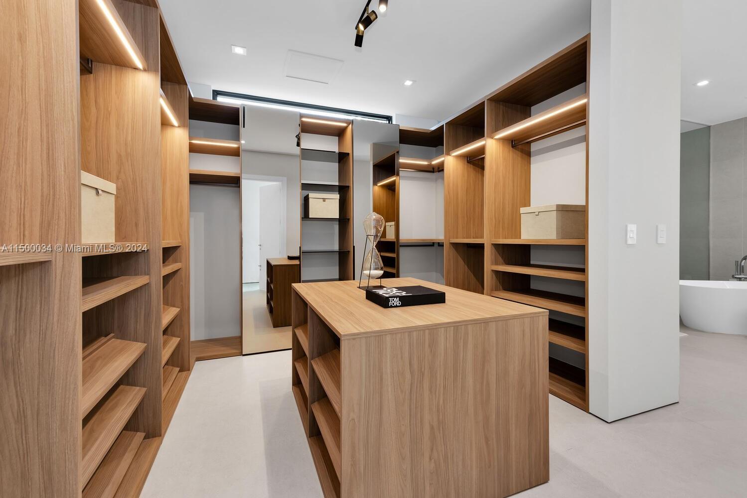 SUNSET VISTAS - Residential