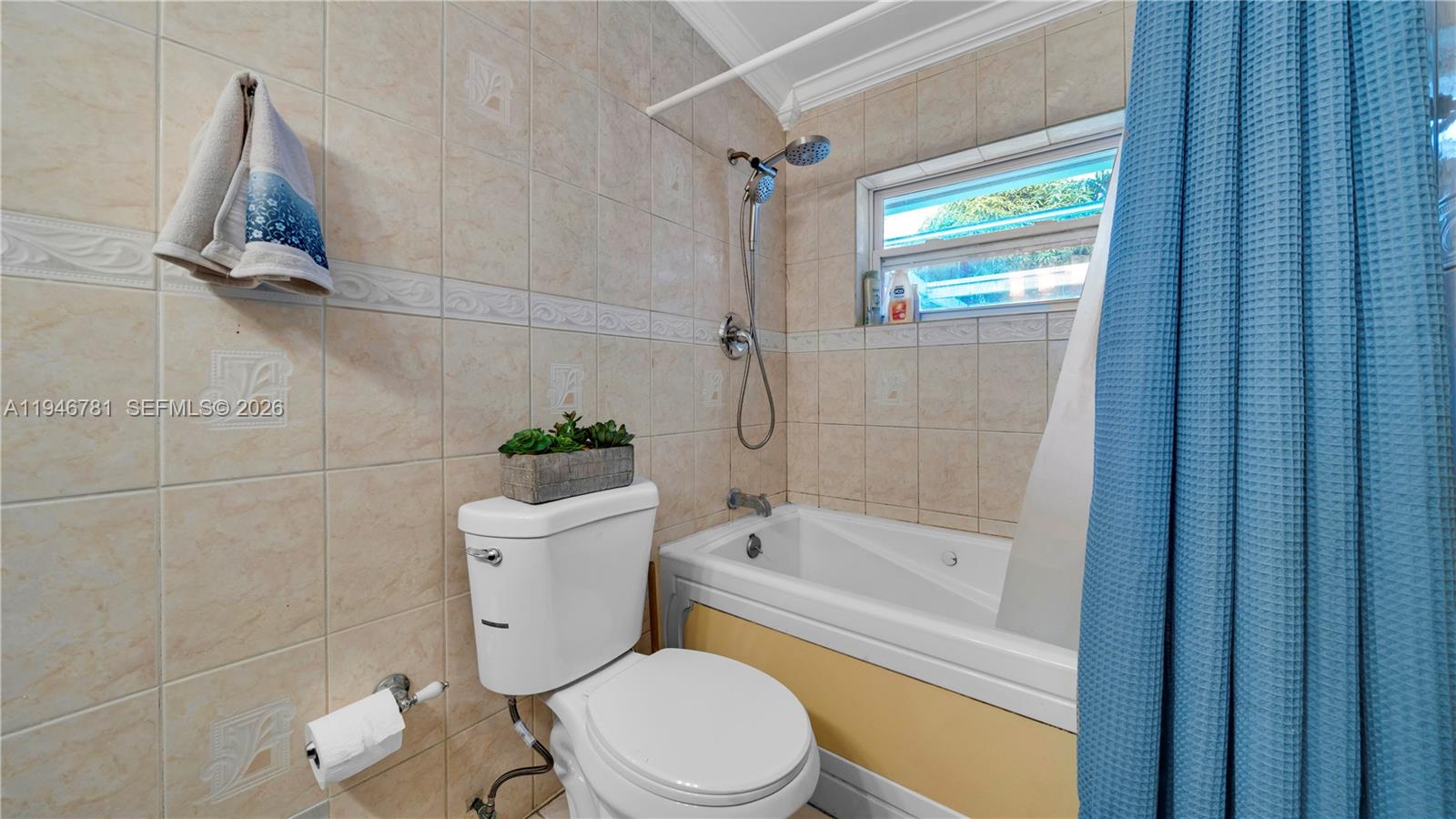 ARCH CREEKS ESTATES - Residential