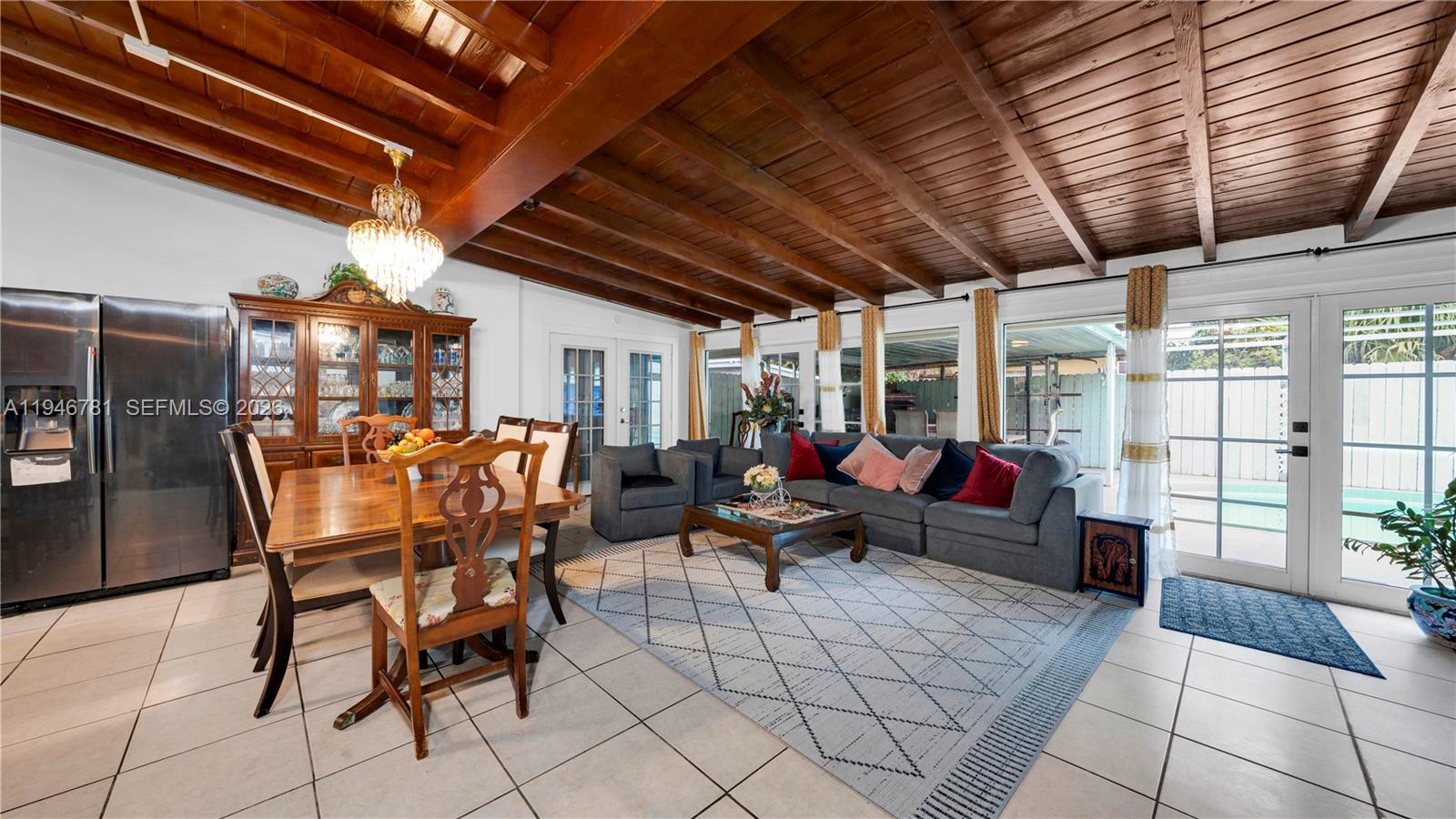 ARCH CREEKS ESTATES - Residential